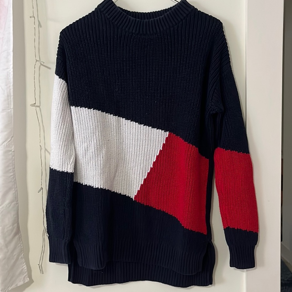 Tommy Hilfiger women’s sweater